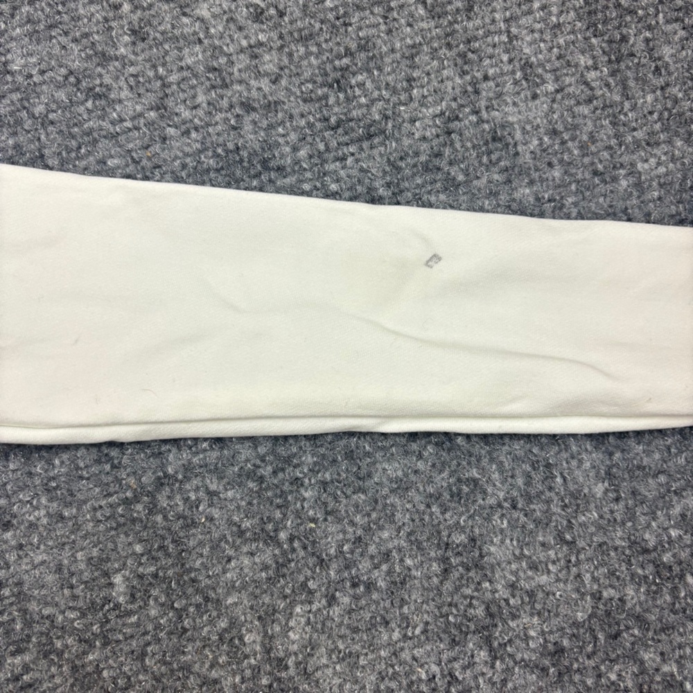 UNDER ARMOUR Youth White Coldgear Long Sleeve Turtleneck Athletic shirt - Medium - Picture 6 of 8